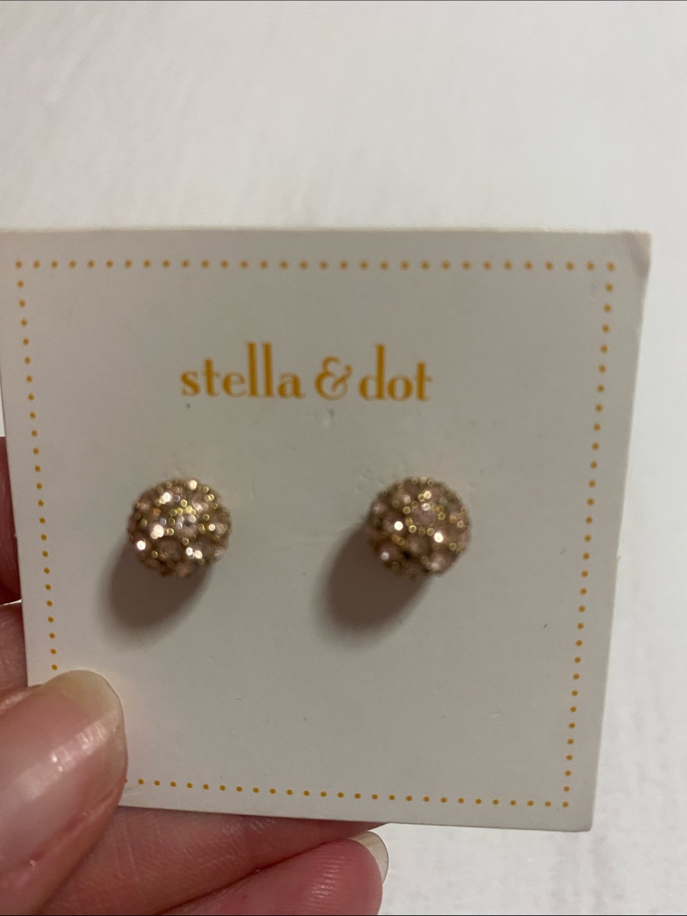 BNWT stella & dot Gold-Tone Champagne Pave Ball Stud Earrings - Picture 2 of 3